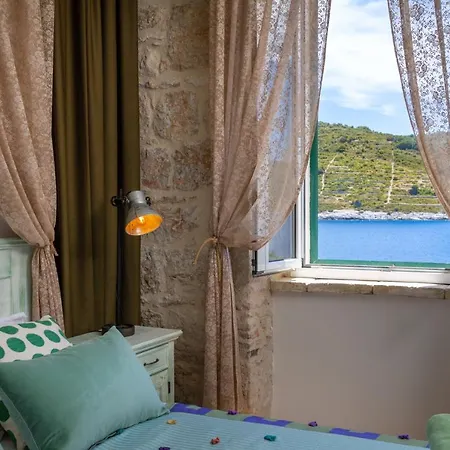 Sensational Island Host Light House 2 Bedrooms Exclusive Island House Villa *