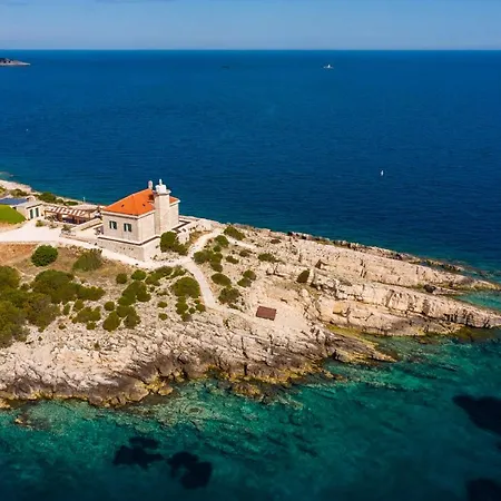 Villa Sensational Island Host Light House 2 Bedrooms Exclusive Island House Vis