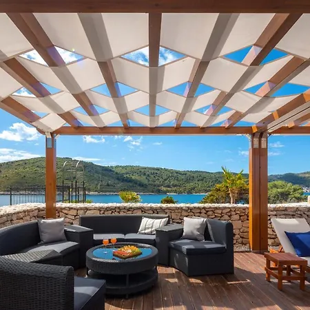 Sensational Island Host Light House 2 Bedrooms Exclusive Island House * Vis
