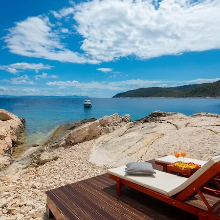 Sensational Island Host Light House 2 Bedrooms Exclusive Island House *
