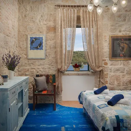 Sensational Island Host Light House 2 Bedrooms Exclusive Island House *