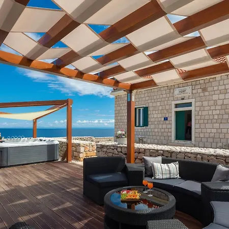 Villa Sensational Island Host Light House 2 Bedrooms Exclusive Island House Vis