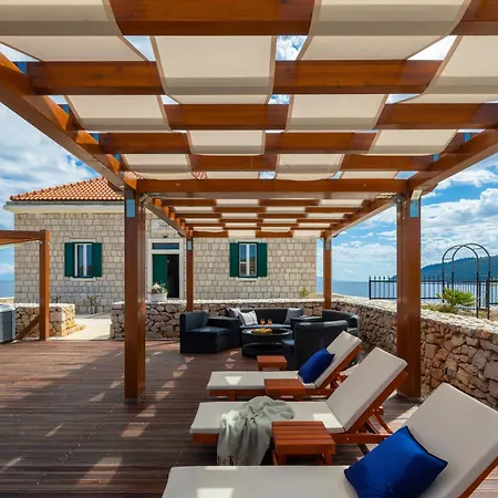 Villa Sensational Island Host Light House 2 Bedrooms Exclusive Island House Vis