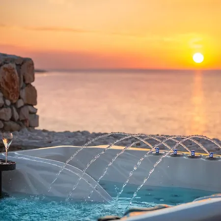 Sensational Island Host Light House 2 Bedrooms Exclusive Island House * Vis